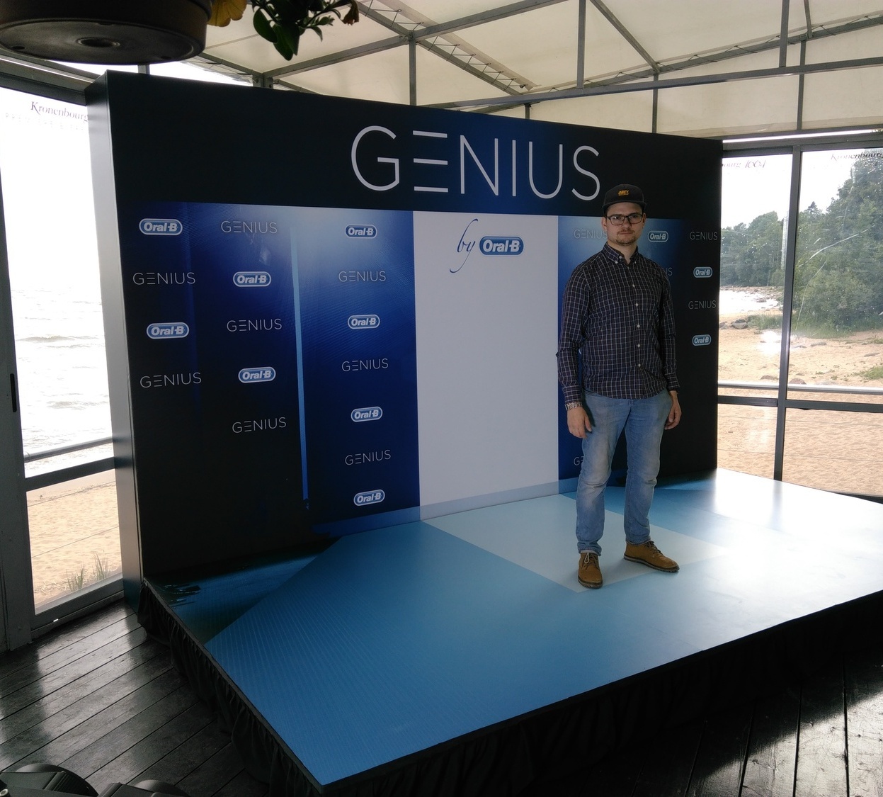 Сцены и подиумы Сцены и подиумы